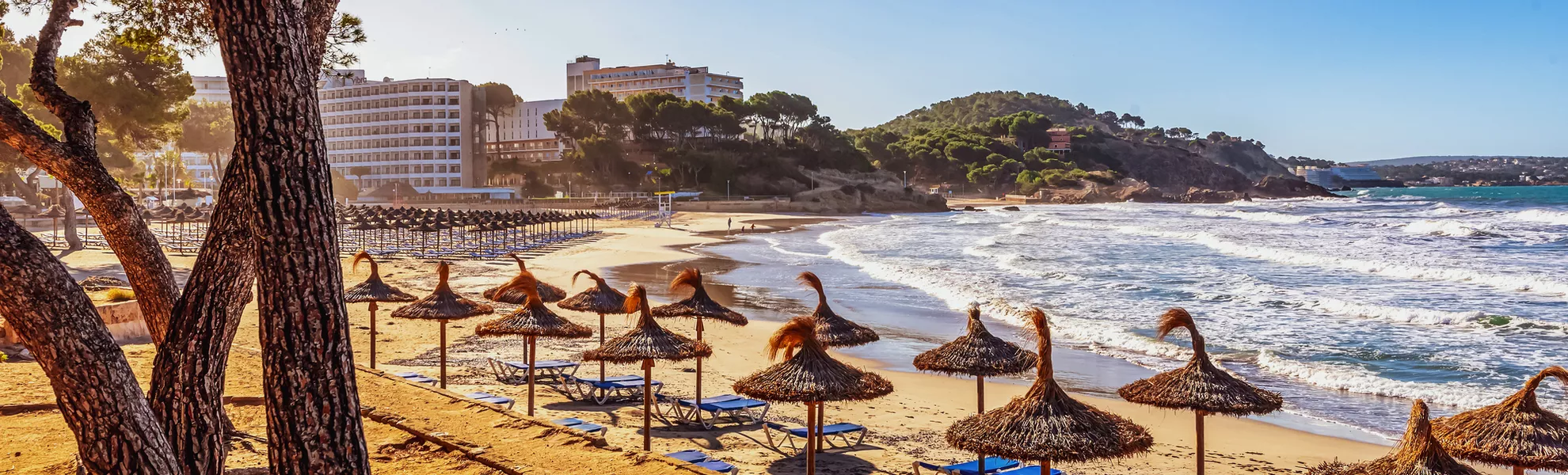 Platja Gran de Torà in Peguera - © Nataliya Schmidt - stock.adobe.com