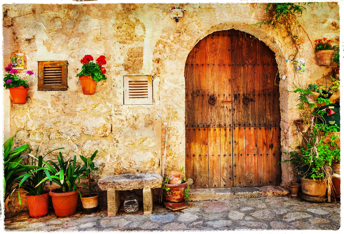 Valldemossa auf Mallorca - © Freesurf - stock.adobe.com