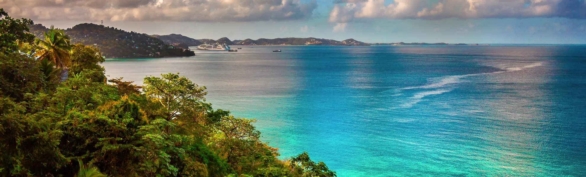 Grand Mal Bay nördlich der Hauptstadt St. George’s auf der Karibikinsel Grenada - © Paulo - stock.adobe.com