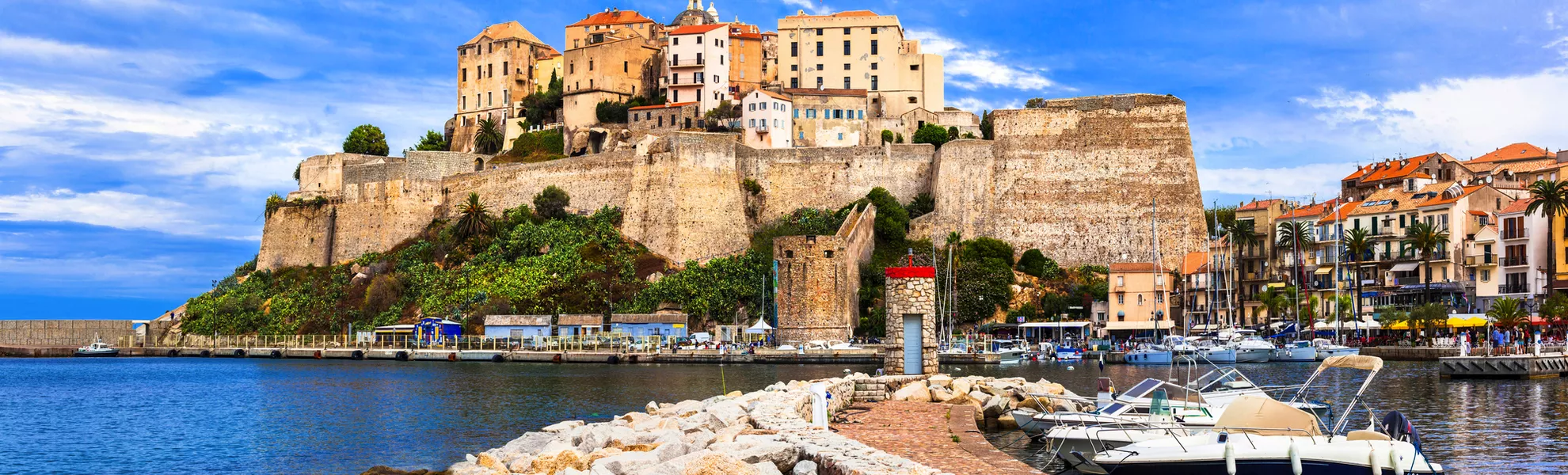 Calvi mit Festung - © Freesurf - stock.adobe.com