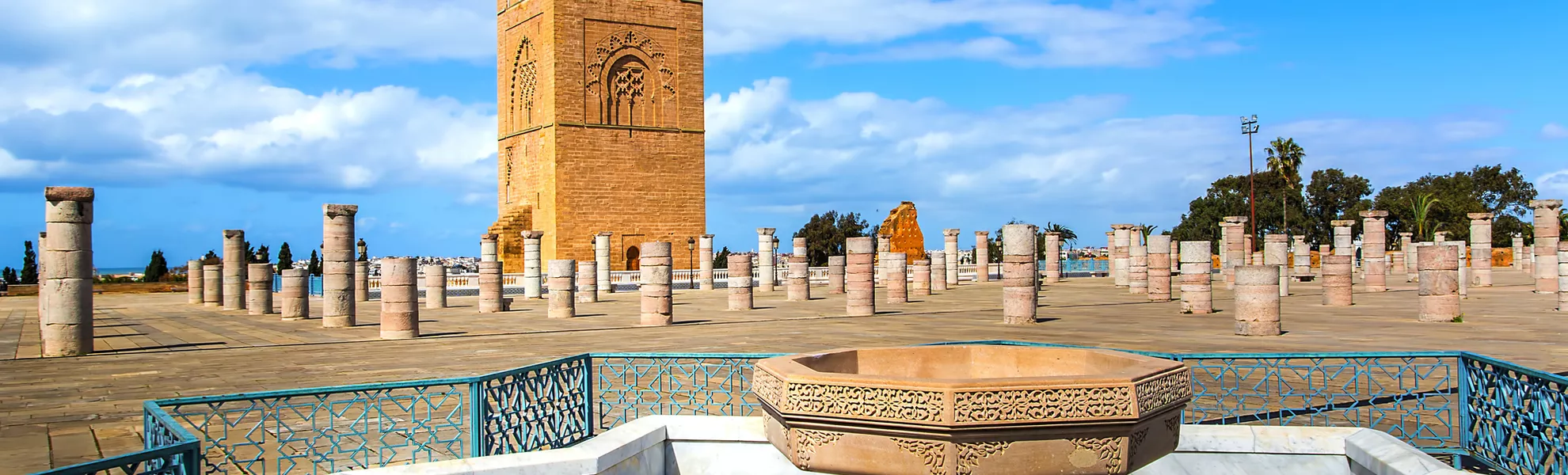 Hassan-Minarett der unvollendeten Grossen Moschee in Rabat - ©olenatur - stock.adobe.com