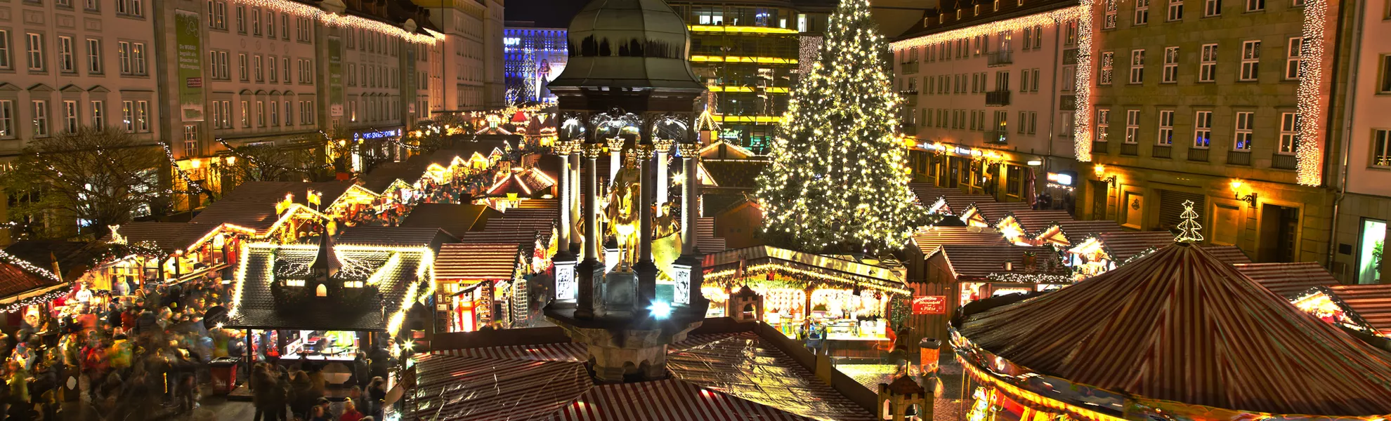 Weihnachtsmarkt in Magdeburg - © Hanker - stock.adobe.com