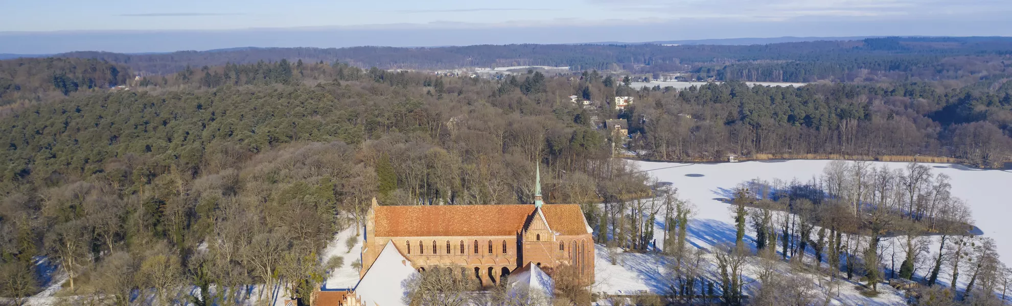 Kloster Chorin im Winterkleid - © Tilo Grellmann - stock.adobe.com