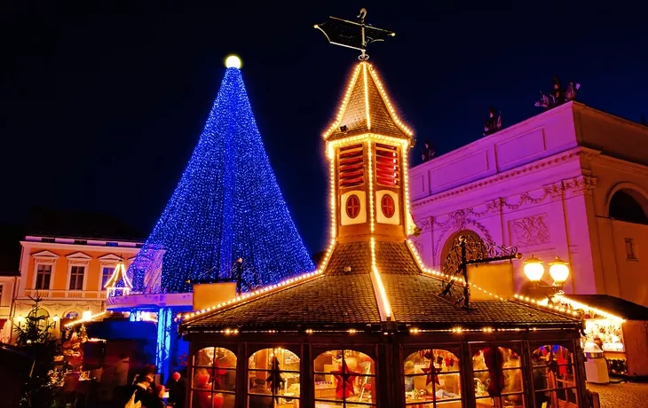 © LianeM - stock.adobe.com - Potsdamer Weihnachtsmarkt in Brandenburg, Deutschland