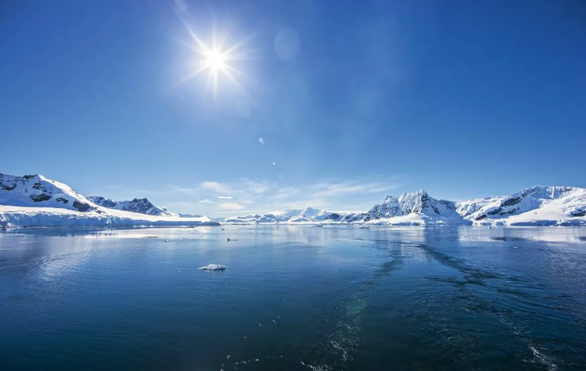 Antarktischen Ozean-Eis-Landschaft - © marcaletourneux - Fotolia