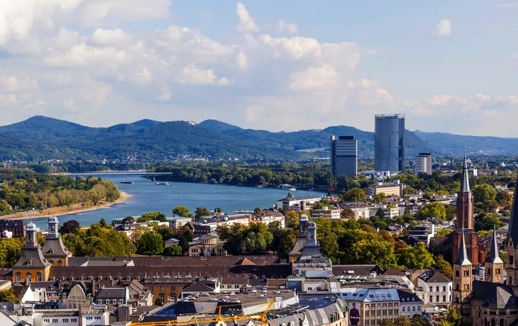 Luftaufnahme von Bonn - © travelview - stock.adobe.com
