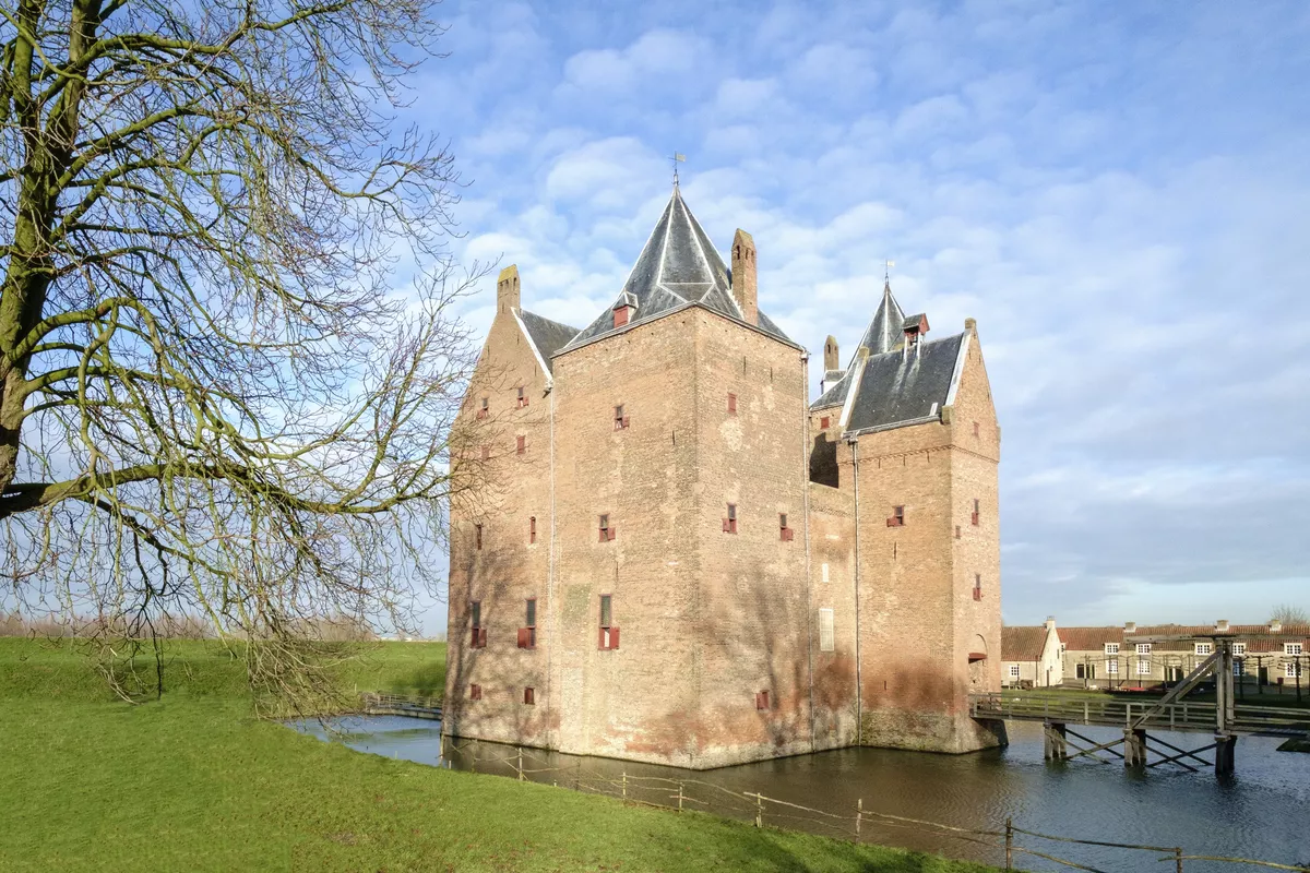 Schloss Loevestein - © HollandPhotostock.nl - stock.adobe.com