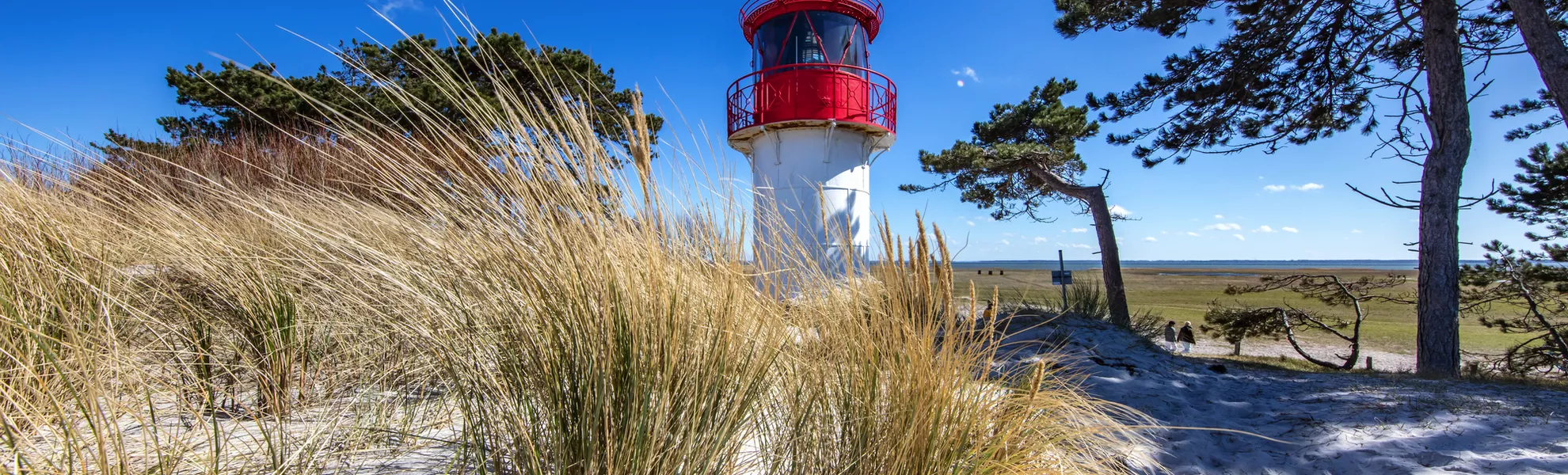 Leuchtfeuer Gellen auf der Insel Hiddensee - © Klaus Haase  - stock.adobe.com