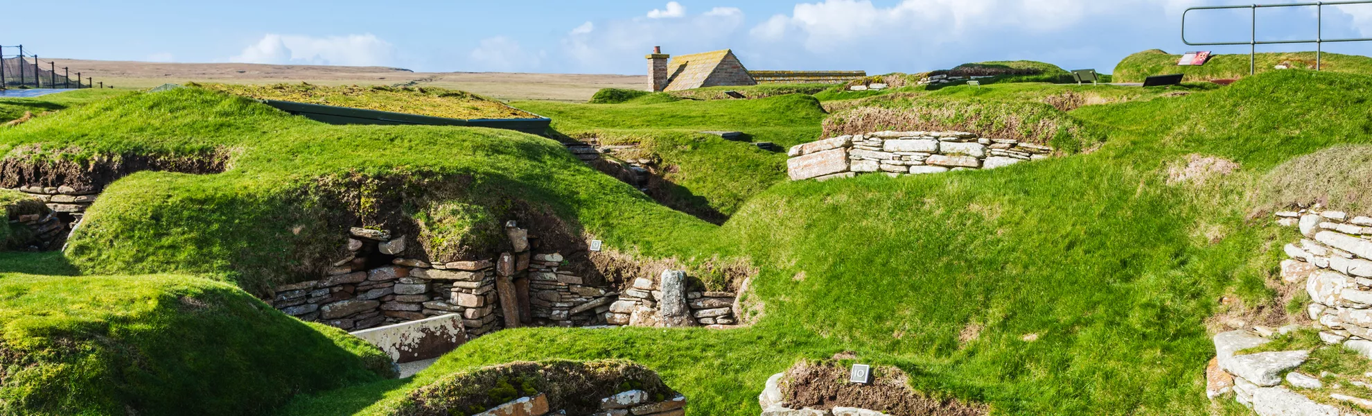 Skara Brae, eine jungsteinzeitliche Siedlung auf Orkney, einem Archipel in Schottland - ©XtravaganT - stock.adobe.com