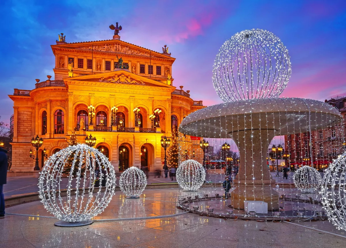 Alte Oper Frankfurt - © sborisov - Fotolia