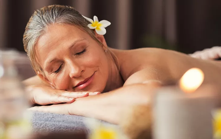 relaxen im Spa - © Rido - stock.adobe.com