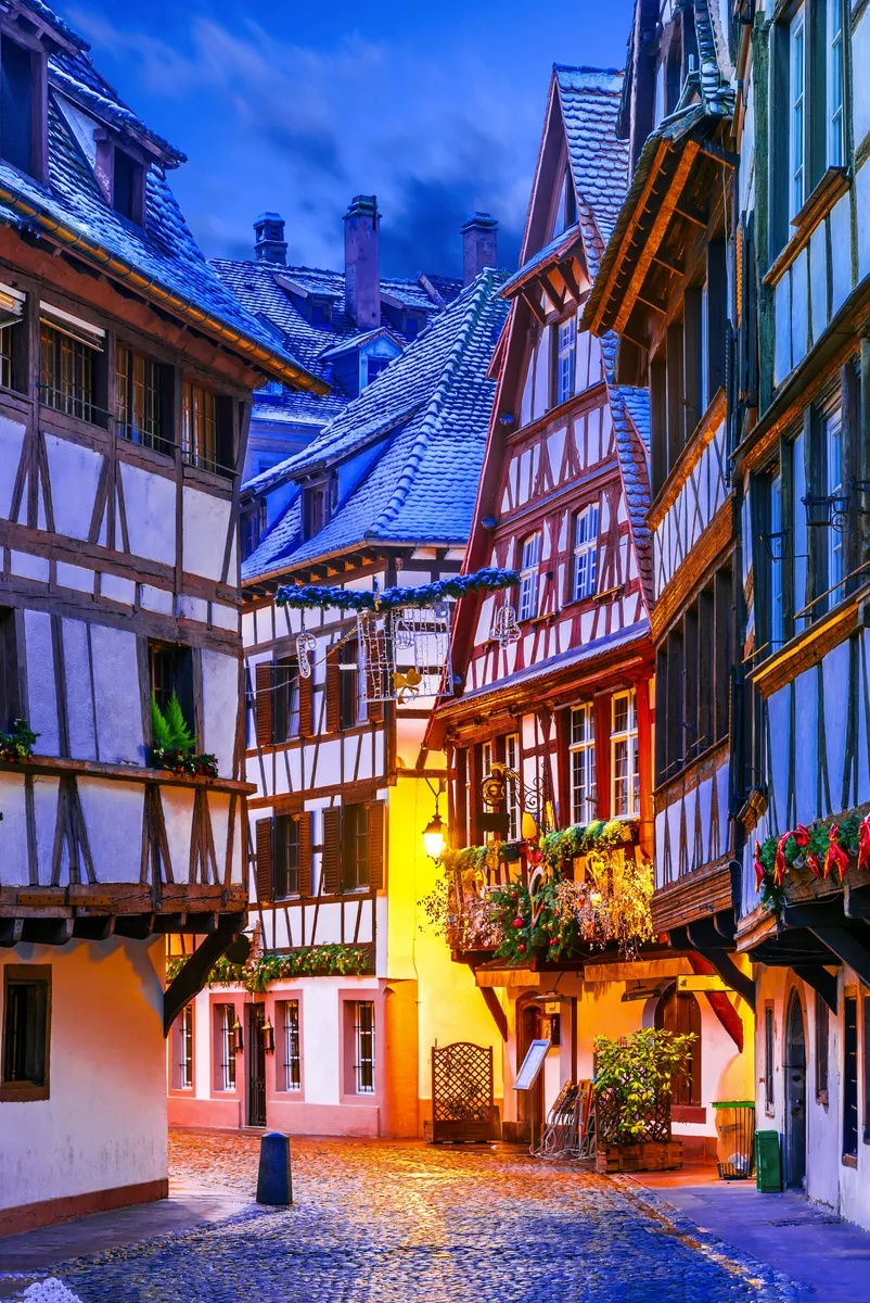 Straßburg zur Weihnachtszeit - © ecstk22 - stock.adobe.com