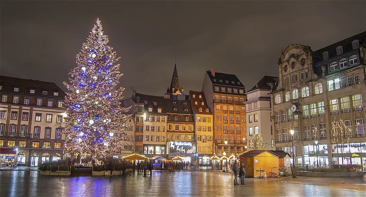 Weihnachtsmarkt Strasbourg, Elsass - © Alexi TAUZIN - Fotolia