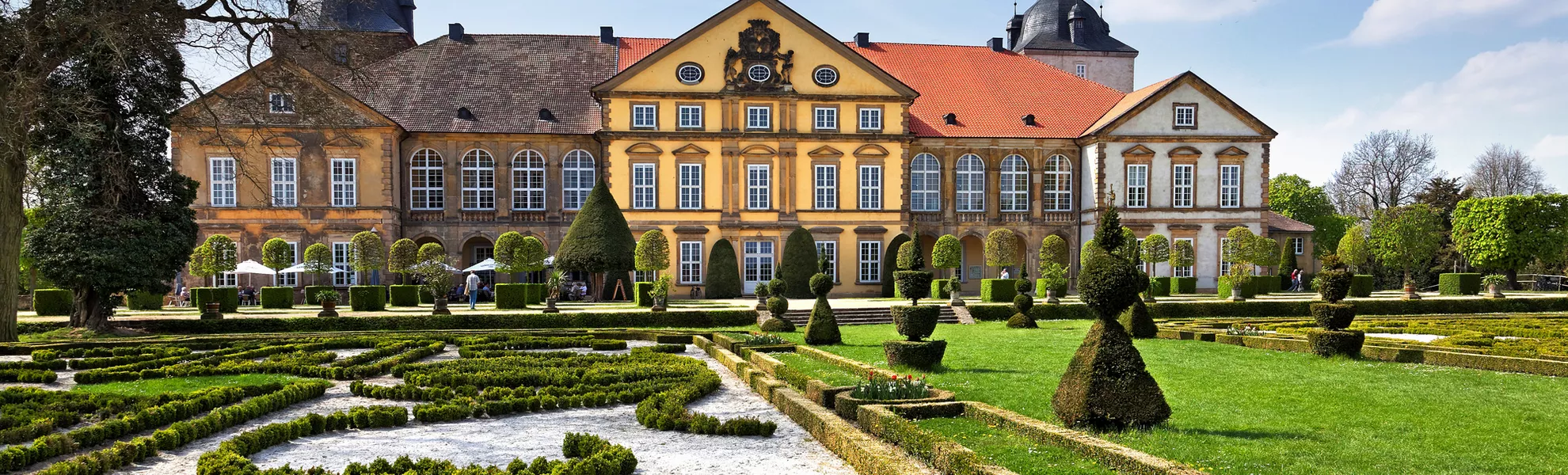 Schloss Hundisburg bei Magdeburg, Deutschland - ©fotobeam.de - stock.adobe.com