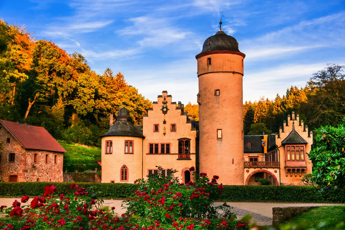 Schloss Mespelbrunn in Bayern, Deutschland - ©Freesurf - stock.adobe.com