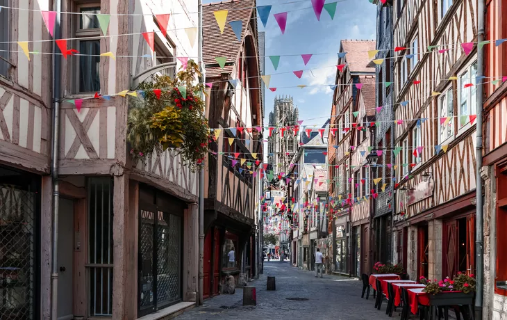 © Telly - stock.adobe.com - Altstadt von Rouen
