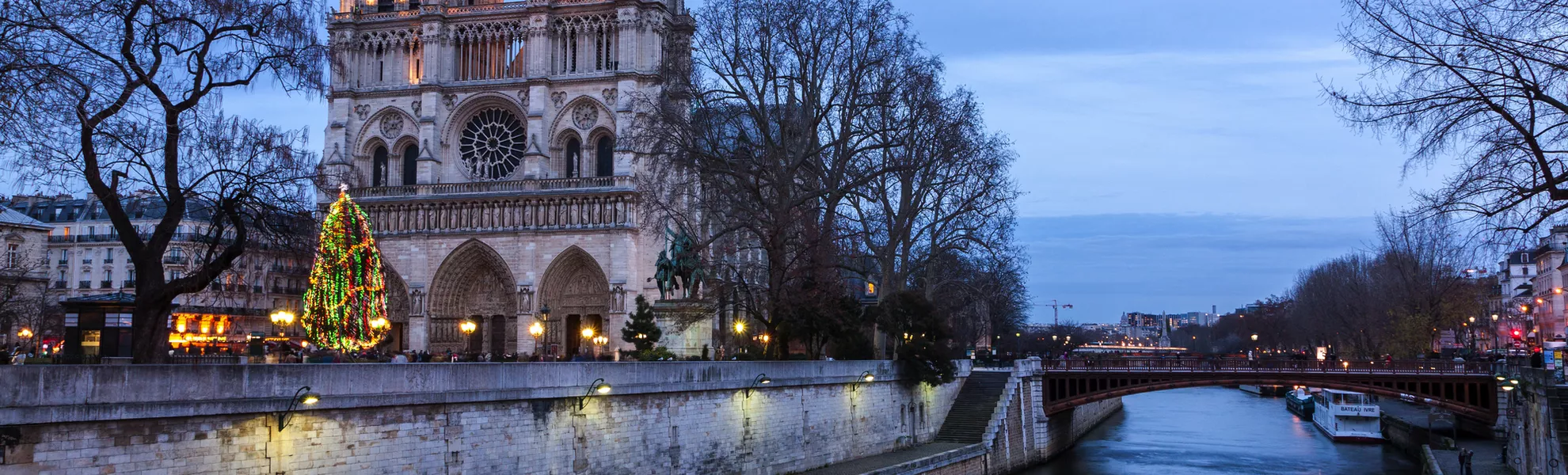 Notre-Dame de Paris bei Dämmerung - © norbel - stock.adobe.com