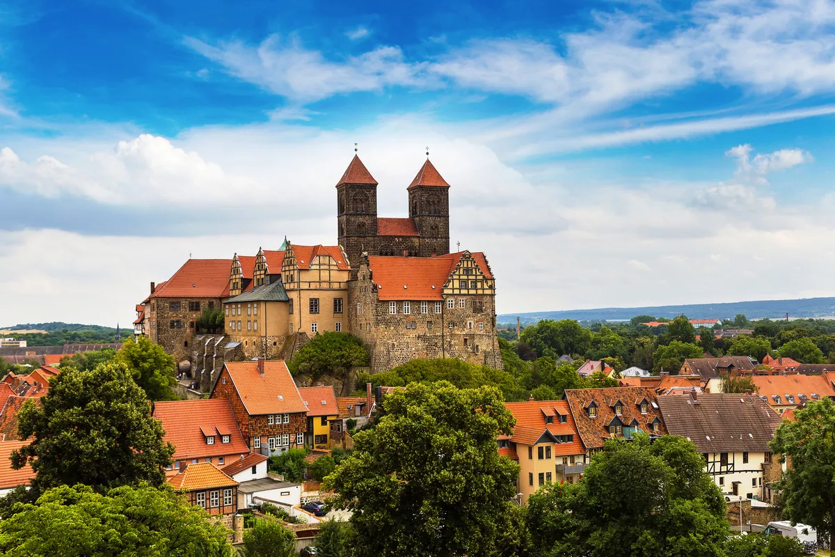 Stiftskirche St.Servatii - © www.figurniy.com