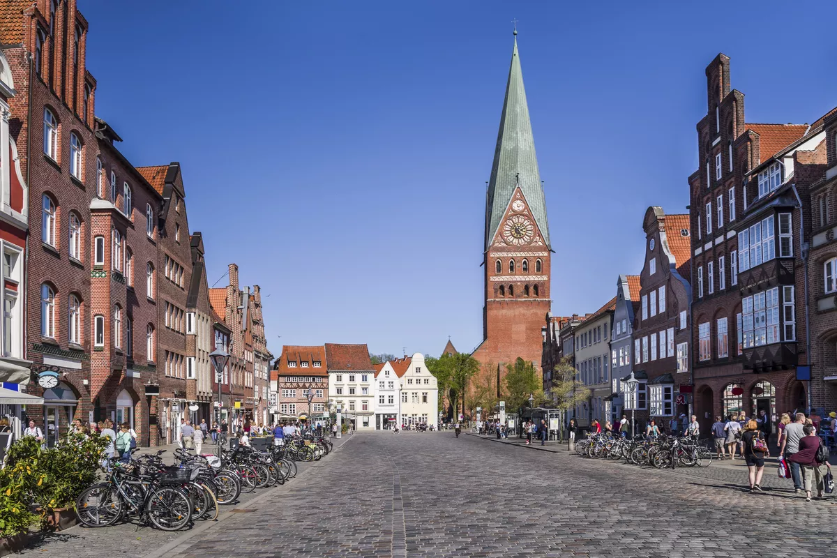 Platz Am Sande, Lüneburg - © Carl-JÃ¼rgen Bautsch - stock.adobe.com