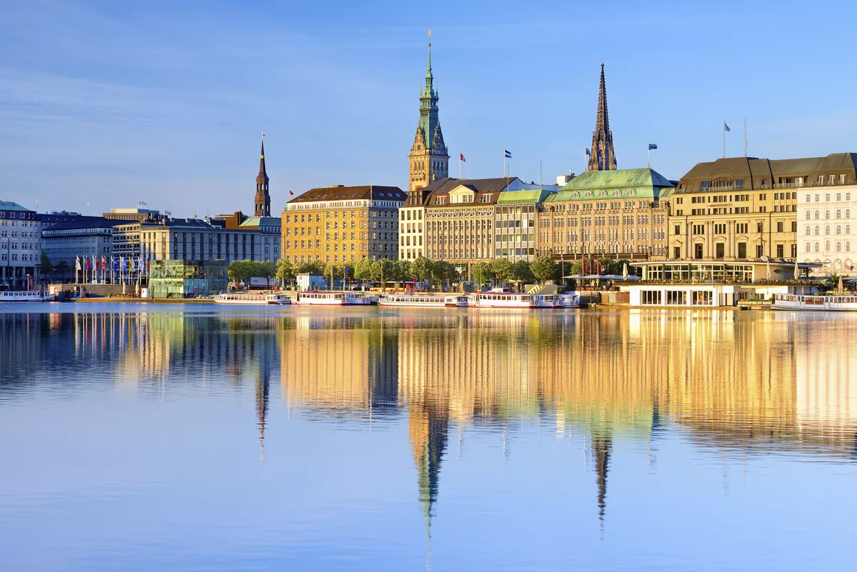 Binnenalster, Hamburg - © FRANCESCO CAROVILLANO