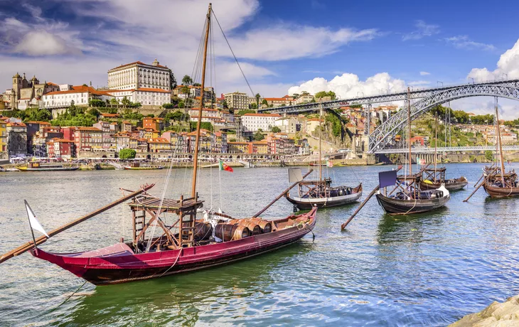 © shutterstock_293030807 - Traditionelle Portwein-Boote, Porto
