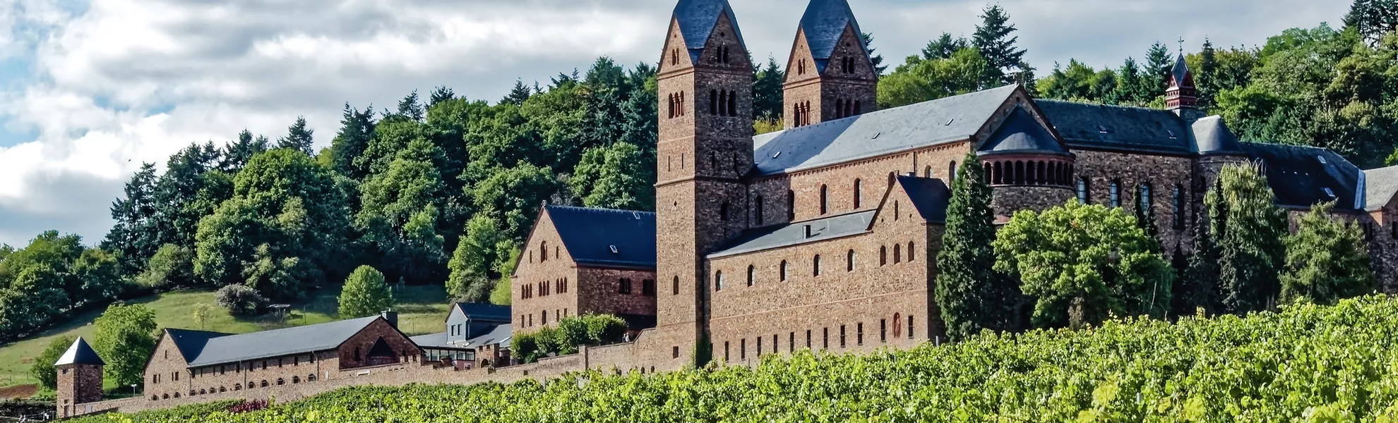 Abtei St. Hildegard bei Rüdesheim - ©Dieter Meyer - stock.adobe.com