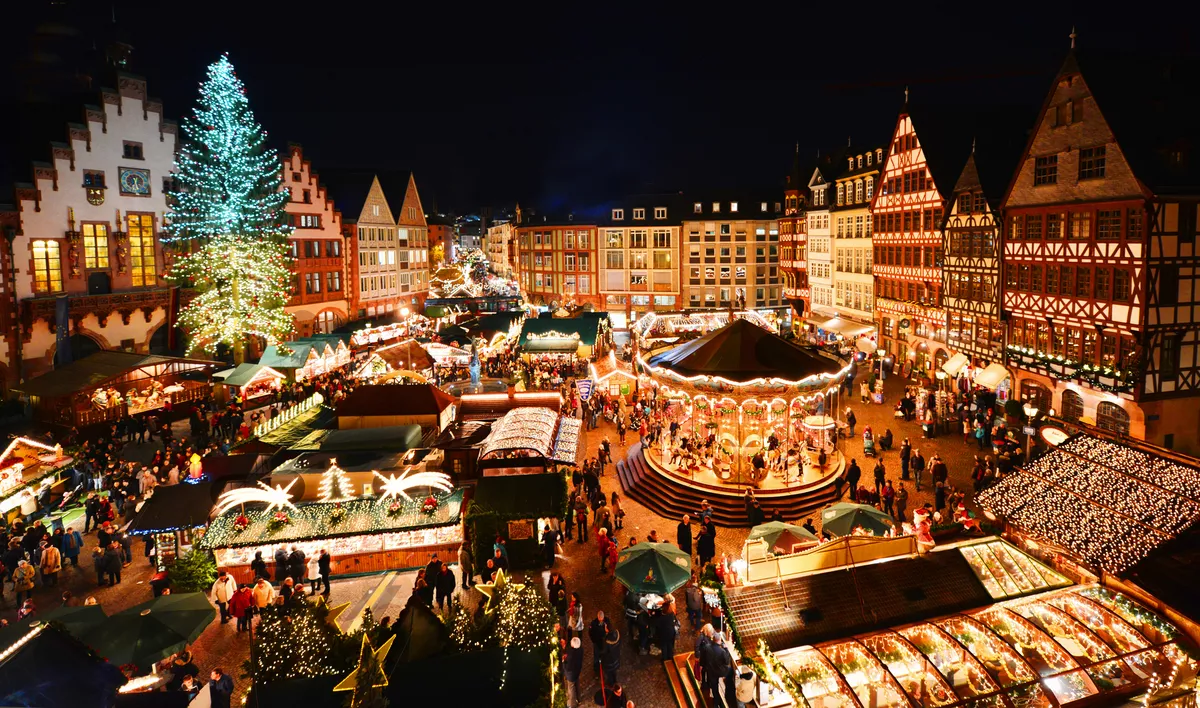 Weihnachtsmarkt in Frankfurt - © karlo54 - stock.adobe.com