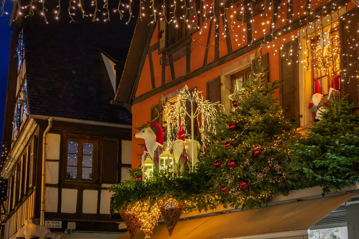 Dekoration auf dem Weihnachtsmarkt in Obernai - © Aurelien KEMPF-PIKSL - stock.adobe.com