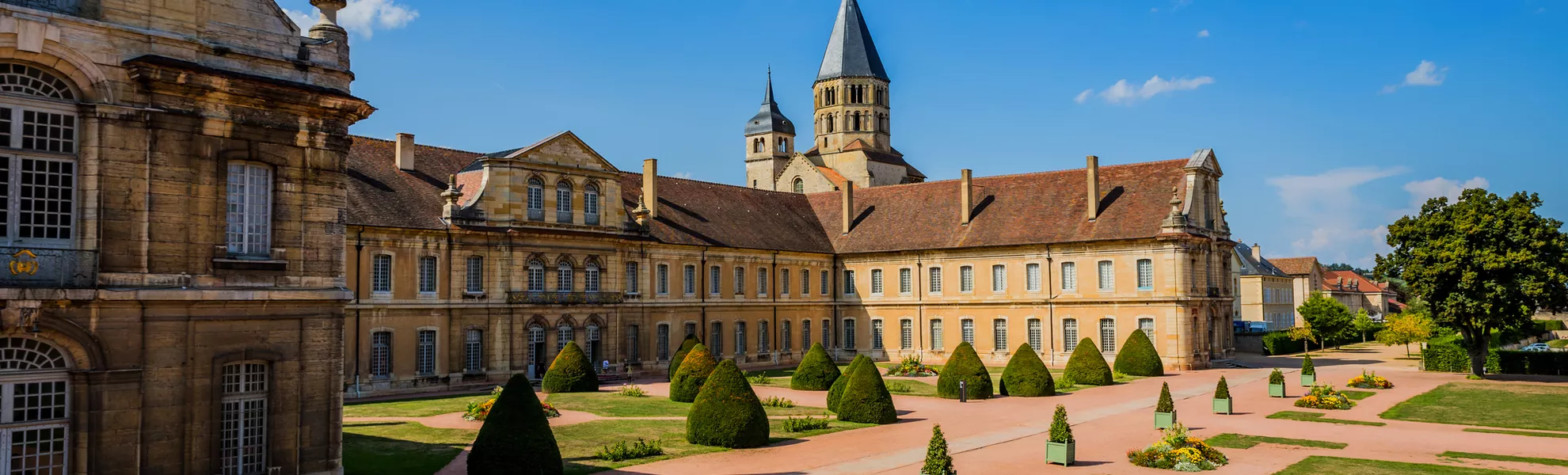 Abtei Cluny - © MangAllyPop @ER