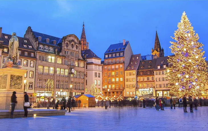Weihnachtsmarkt, Strasbourg - © Alexi TAUZIN - Fotolia 88080261