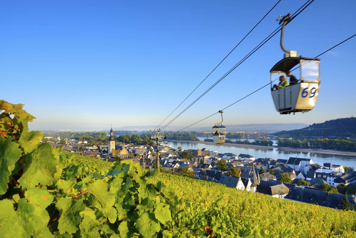 Gondelfahrt in Rüdesheim am Rhein - © FRANCESCO CAROVILLANO