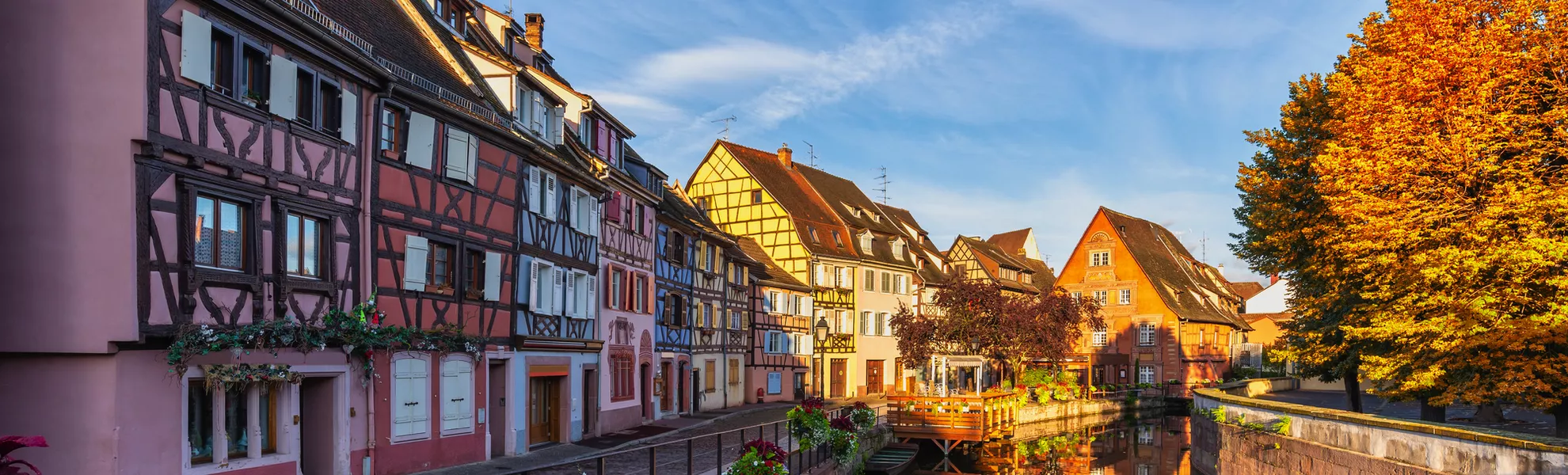 Herbstliches Colmar - © Noppasinw - stock.adobe.com
