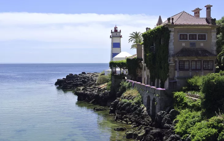 Leuchtturm, Cascais - © aotearoa - Fotolia52913226