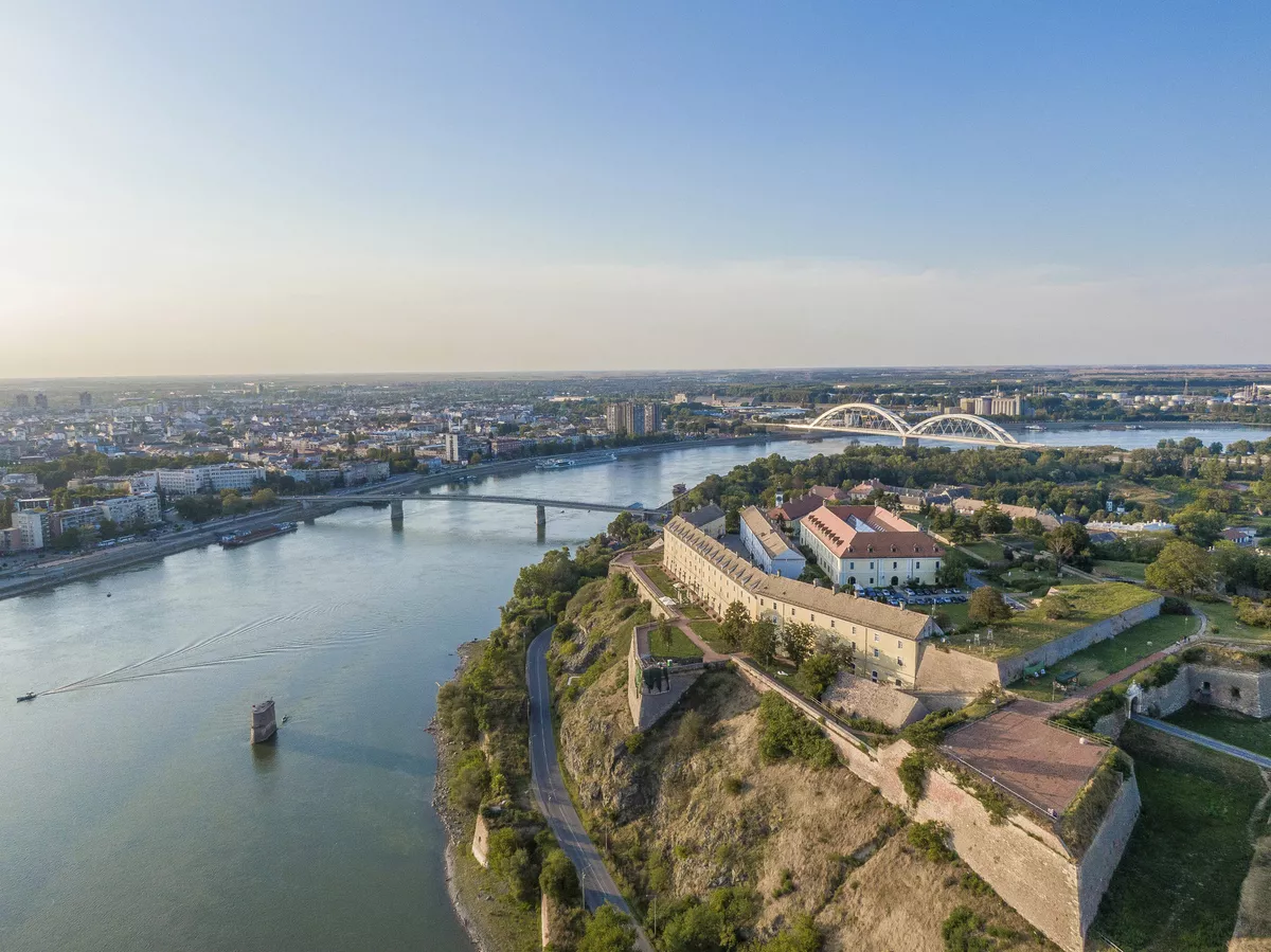 Novi Sad, Serbien - © Getty Images/iStockphoto