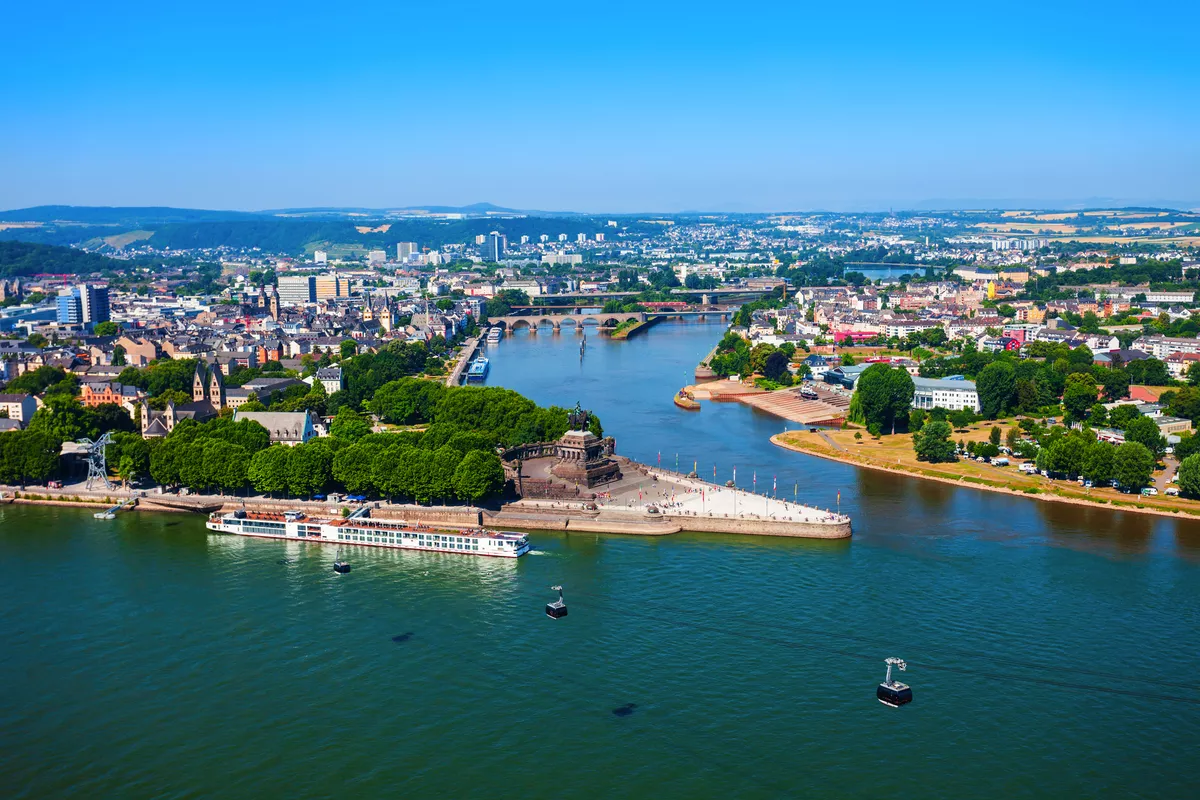 Skyline der Stadt Koblenz in Deutschland - © saiko3p - stock.adobe.com