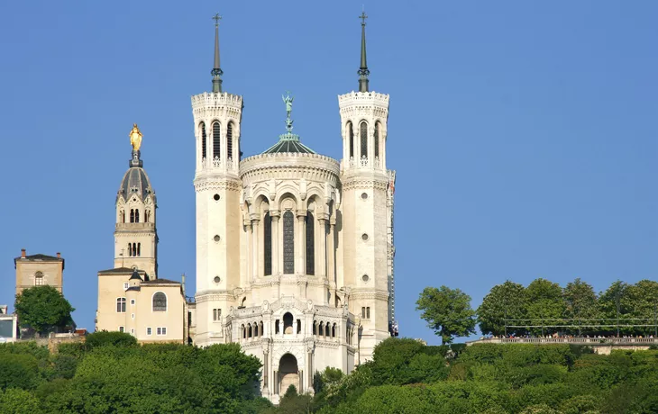 Notre-Dame-de-Fourvière, Lyon - © ferretcloud - Fotolia