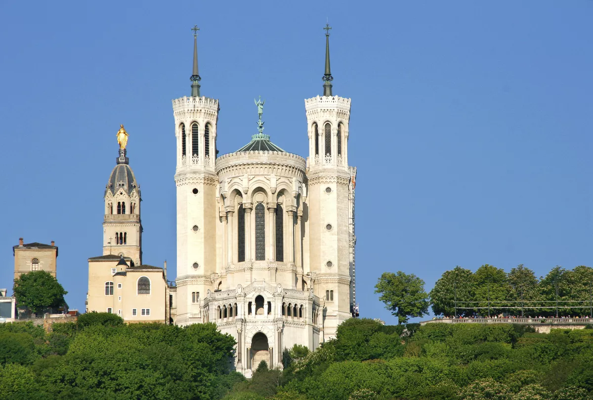 Notre-Dame-de-Fourvière, Lyon - © ferretcloud - Fotolia