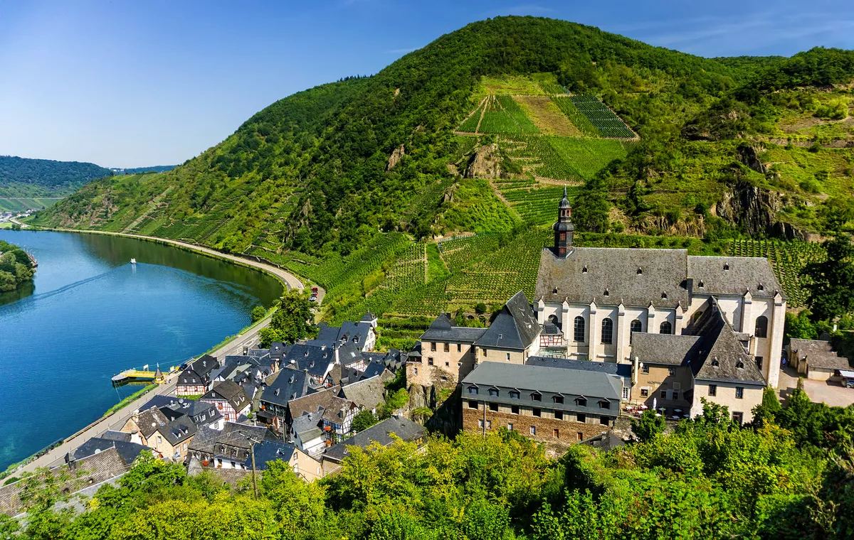 Blick von der Burg Metternich auf Beilstein - ©marius faust/EyeEm - stock.adobe.com