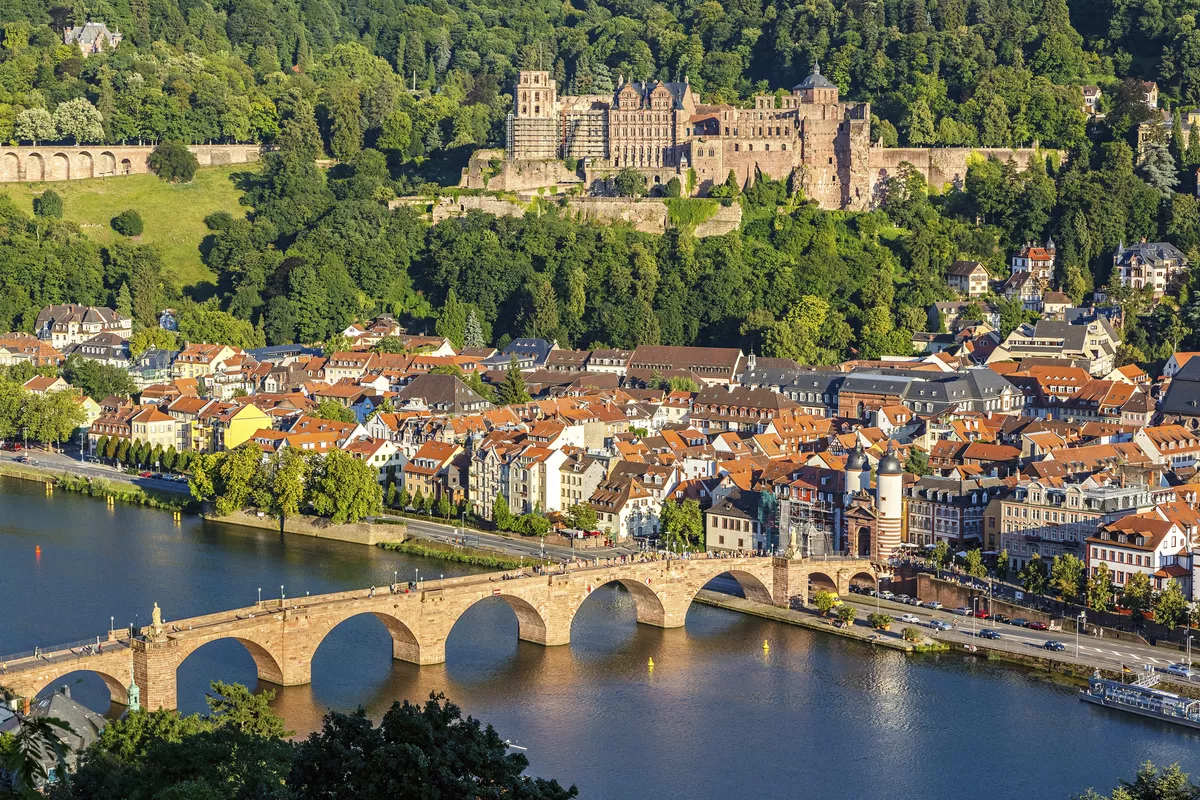 Heidelberg am Neckar - © shutterstock_153291353