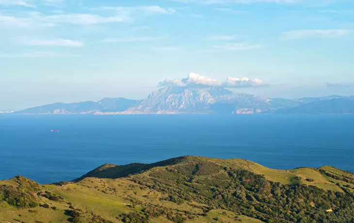 Blick von Spanien über die Strasse von Gibraltar nach Marokko - © Anna Maloverjan - Fotolia
