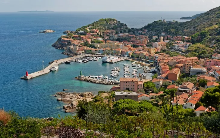 Giglio Insel, Meerblick - © scabrn - stock.adobe.com